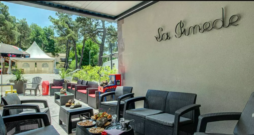 Camping La Pinède en Provence 3 Sterne★★★