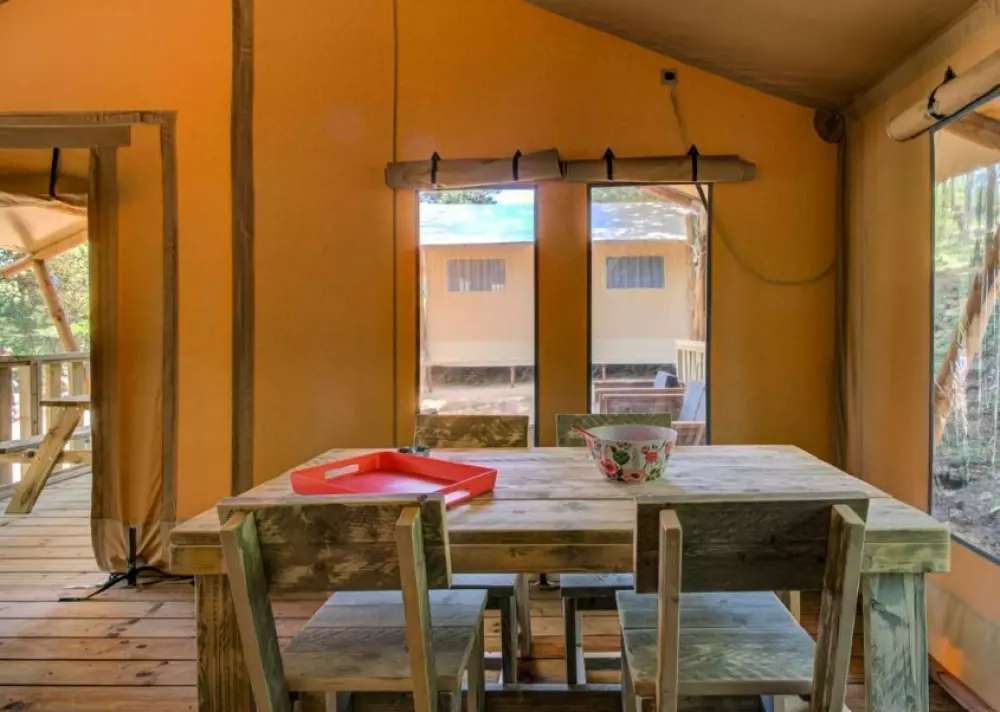 Camping La Pinède en Provence 3 Sterne★★★