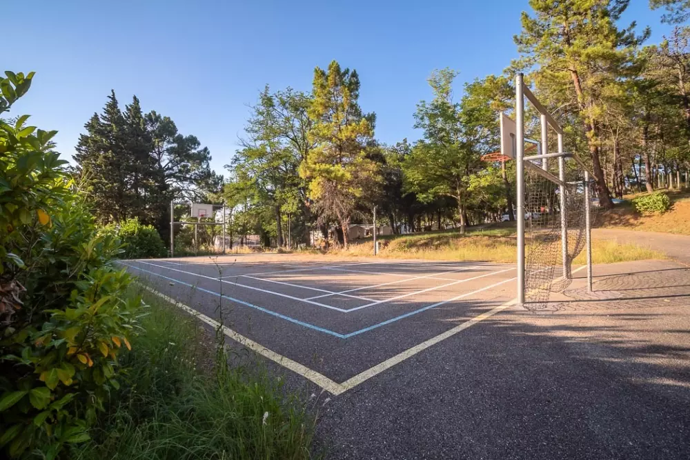 Camping La Pinède en Provence 3 Sterne★★★