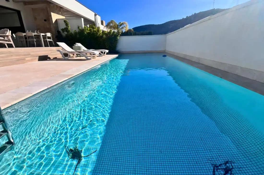3 hálószobás Villa magán medencével a Golf De Font Del Llop-nál