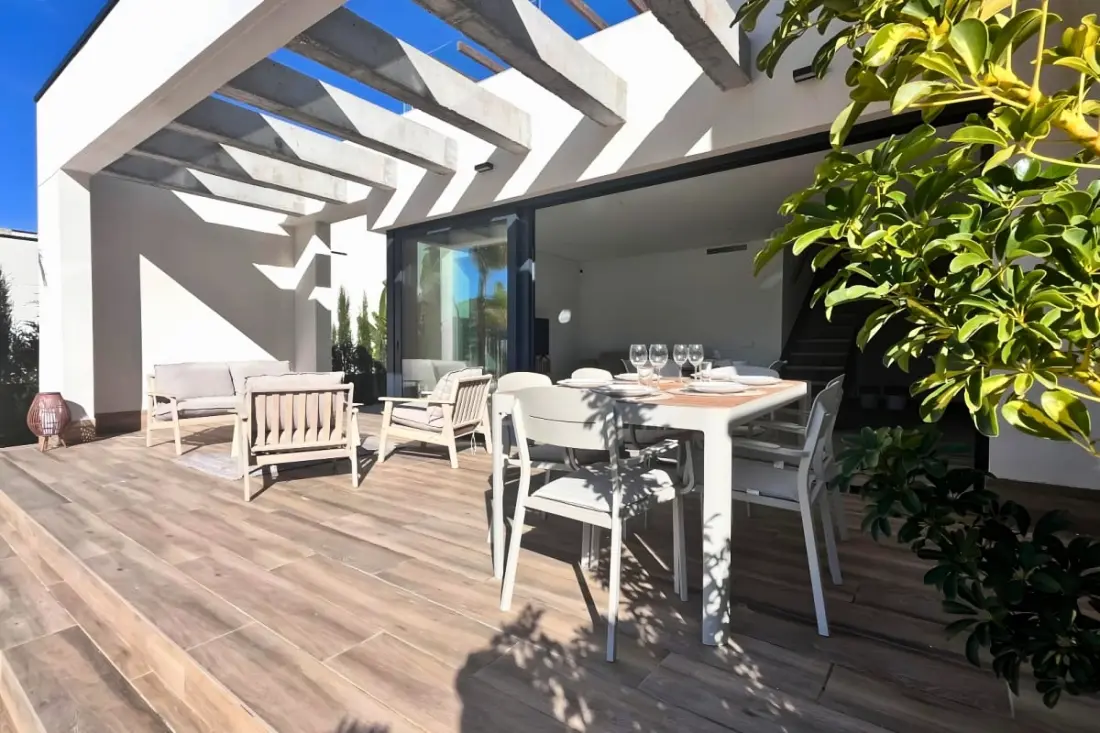 3 hálószobás Villa magán medencével a Golf De Font Del Llop-nál