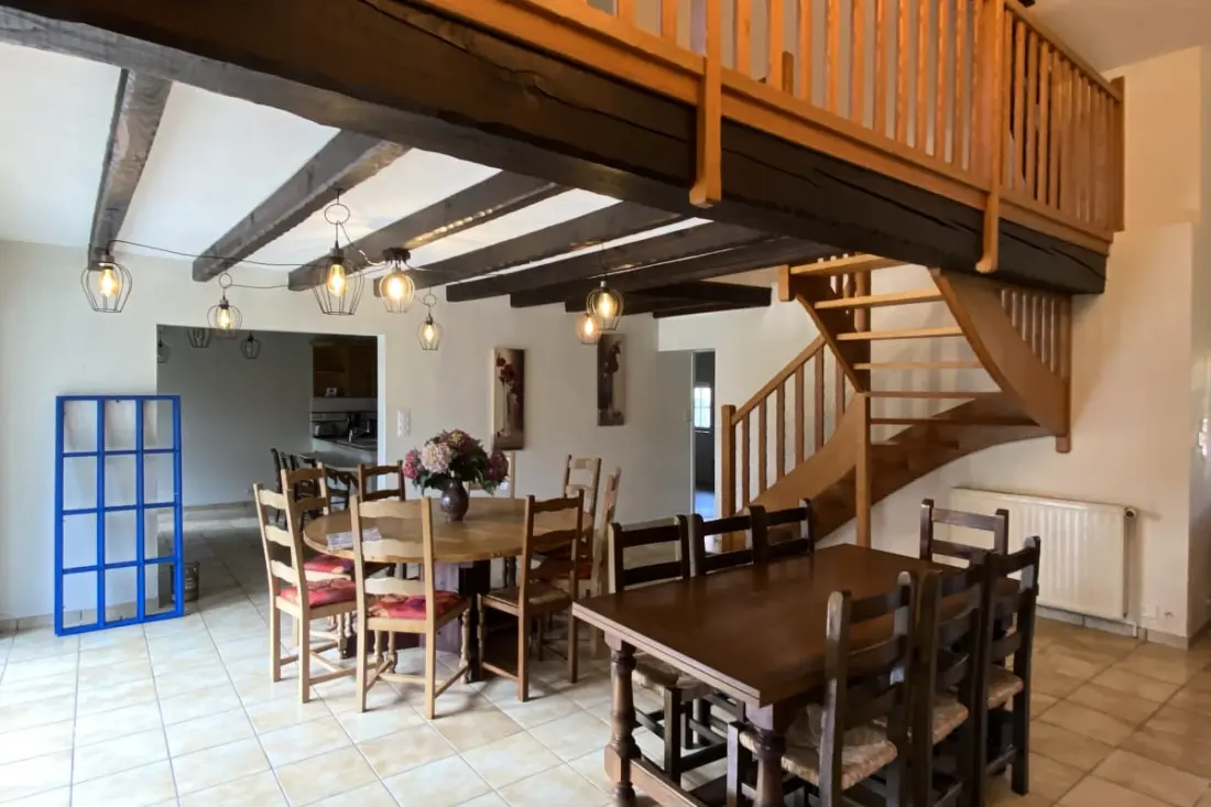 Charming House a kertben Monterblancban