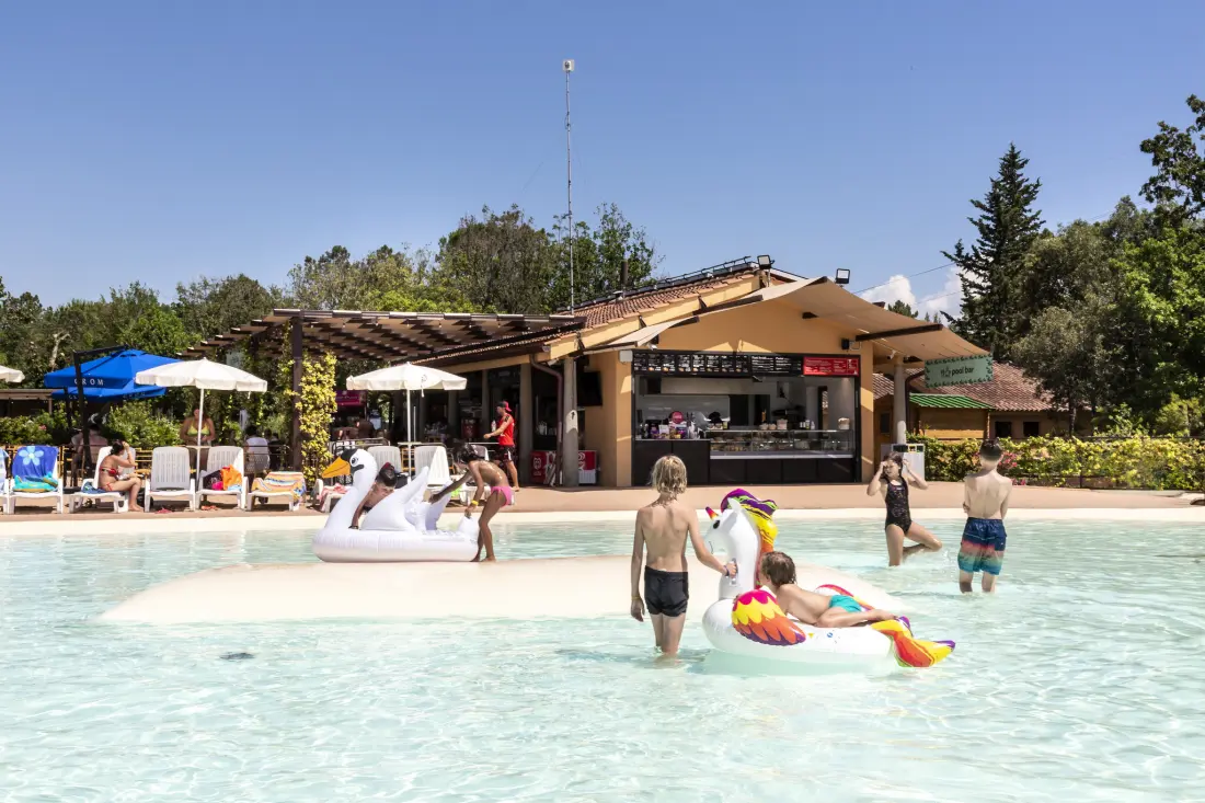 Camping Hu Montescudaio 4 étoiles★★★★