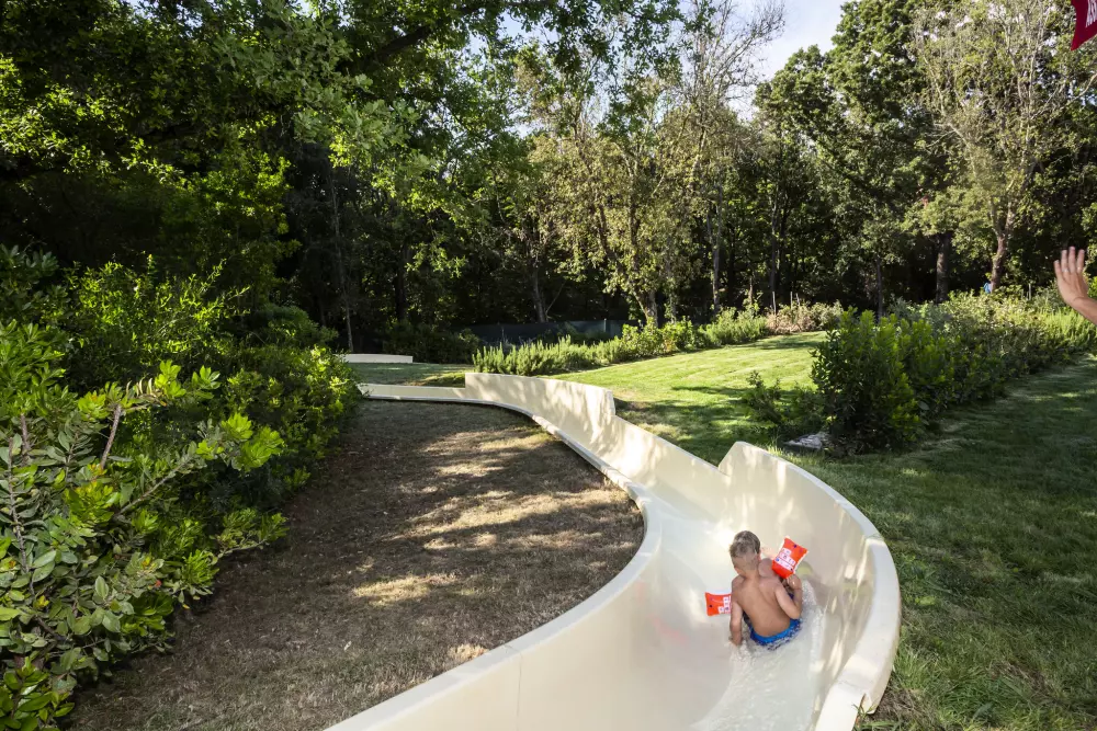 Camping Hu Montescudaio 5 Sterren★★★★★