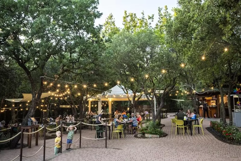 Camping Hu Montescudaio 5 Sterren★★★★★