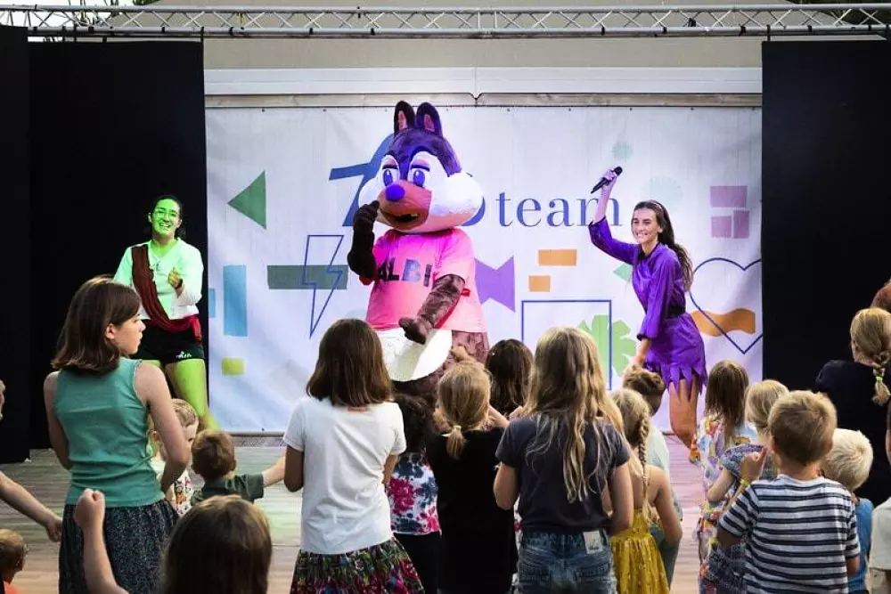 Camping Hu Montescudaio 5 Sterren★★★★★