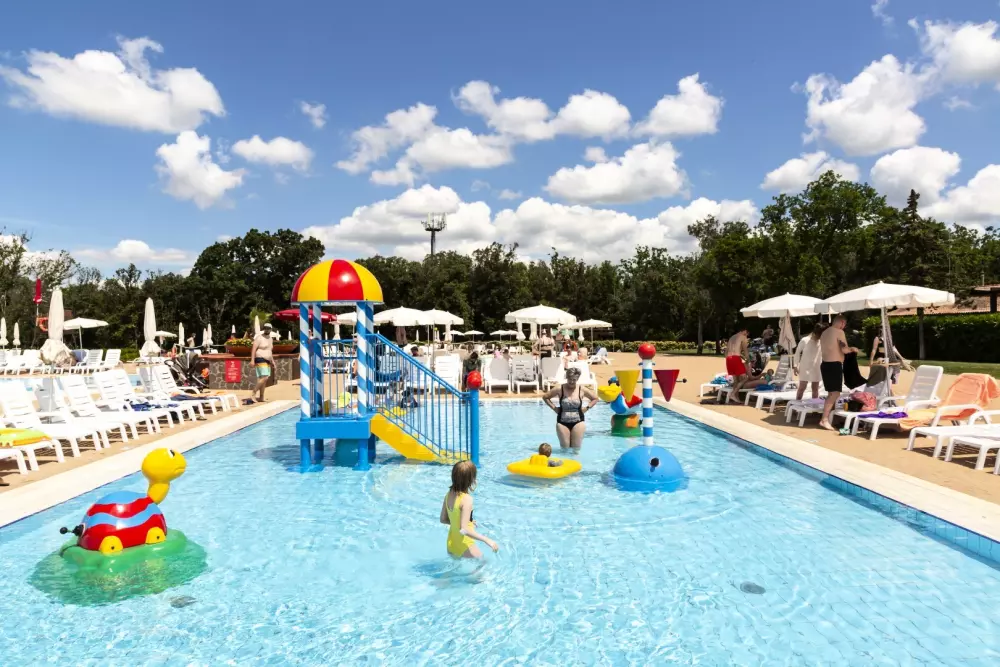 Camping Hu Montescudaio 5 Sterren★★★★★