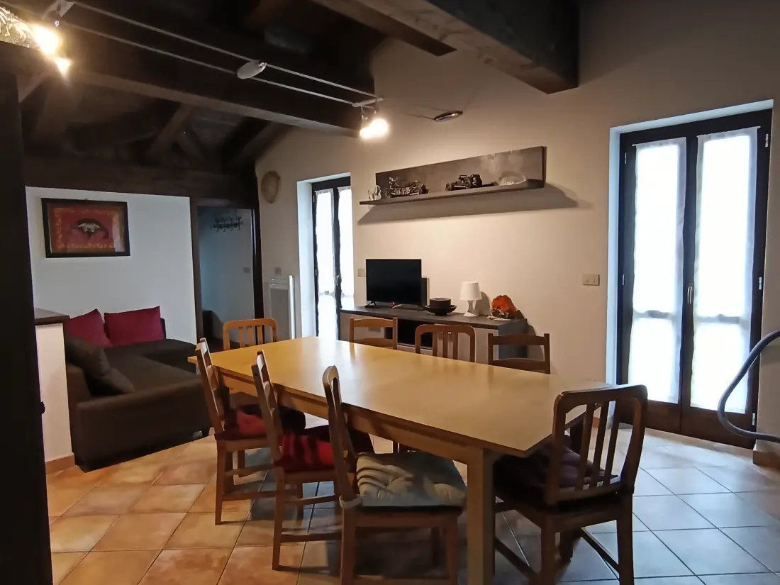 Chalet Carlines