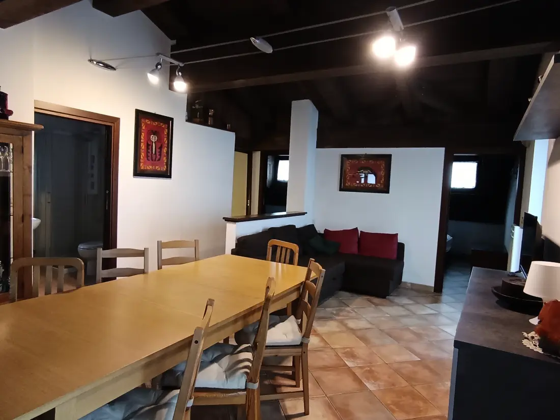 Chalet Carlines