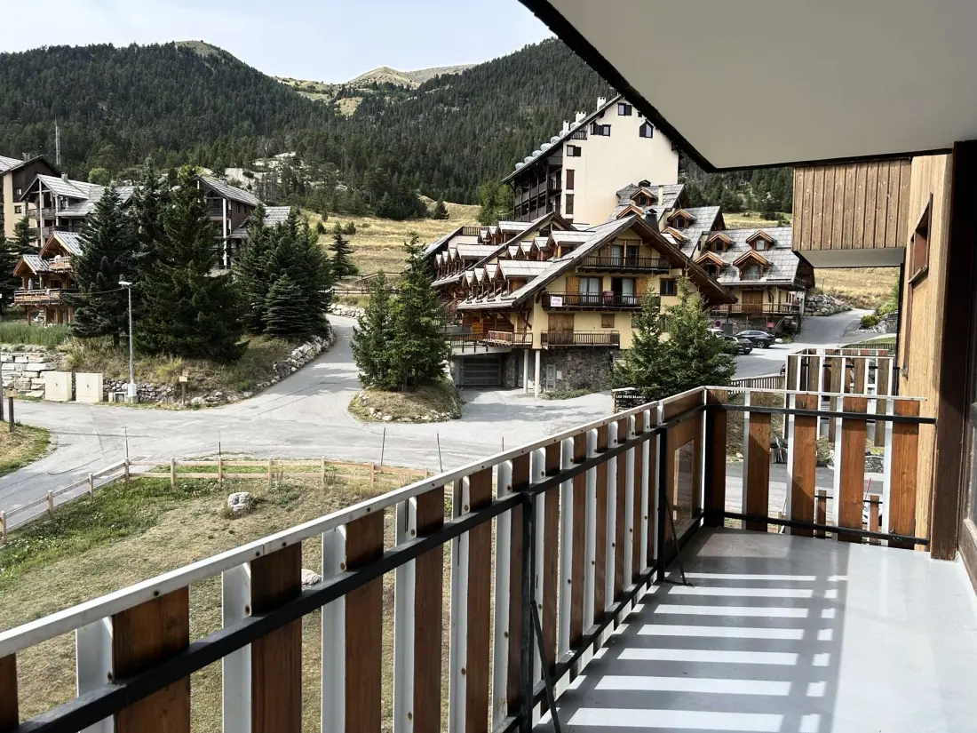 Arzerier Residence