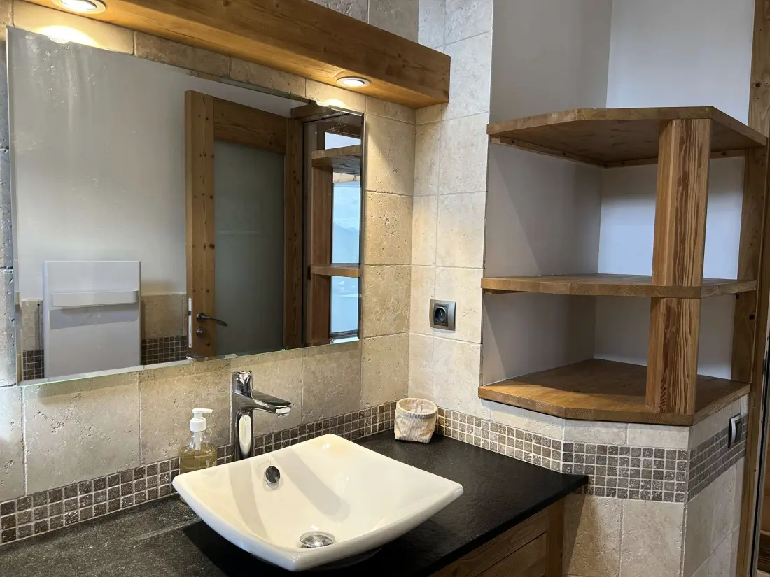 Arzerier Residence