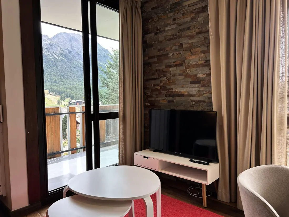 Arzerier Residence