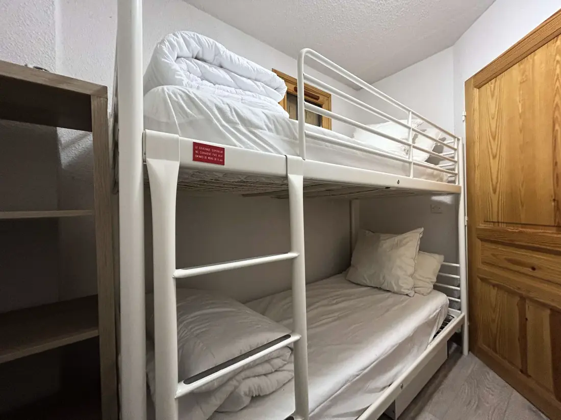 Plane Residence