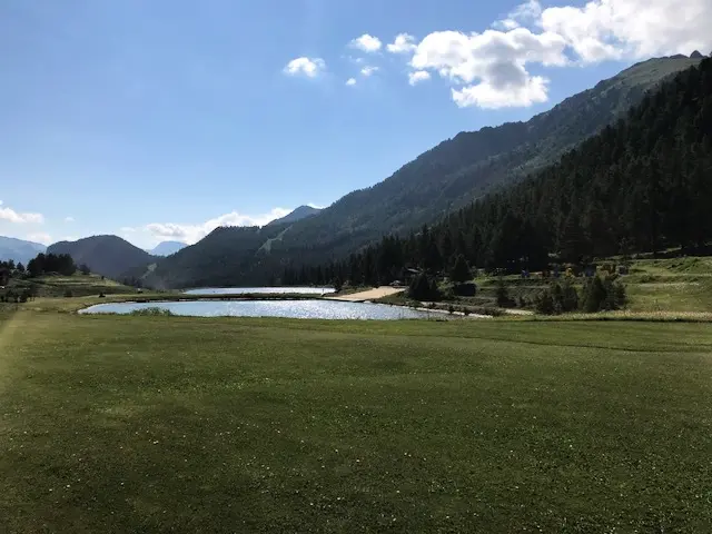 Rezydencja śnieżna i golfowa