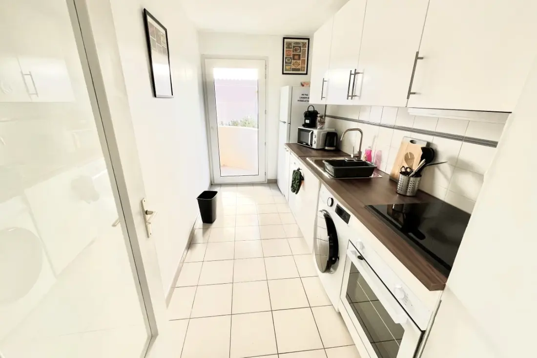 Apartman - Near Tramway