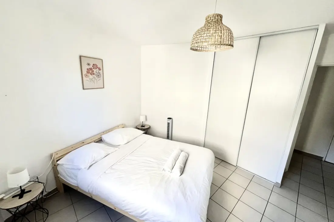 Apartman - Near Tramway