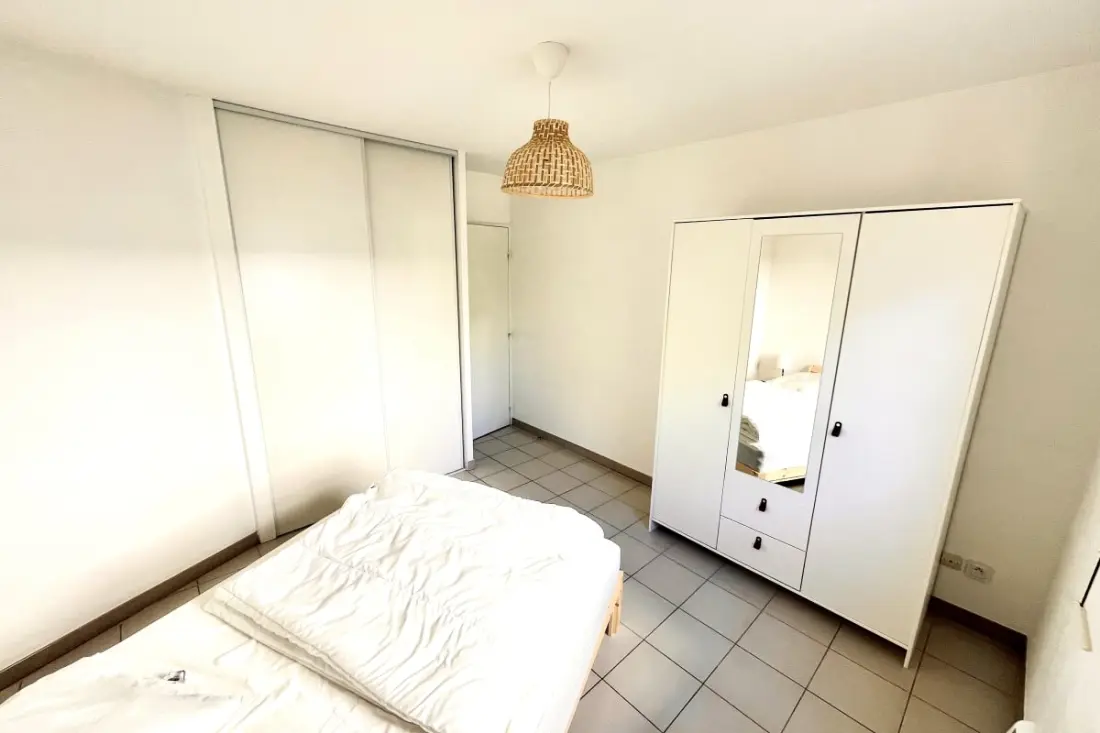 Apartman - Near Tramway