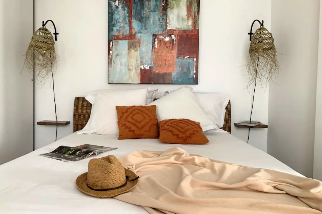 Home Chic Home - A Bazille Terrace