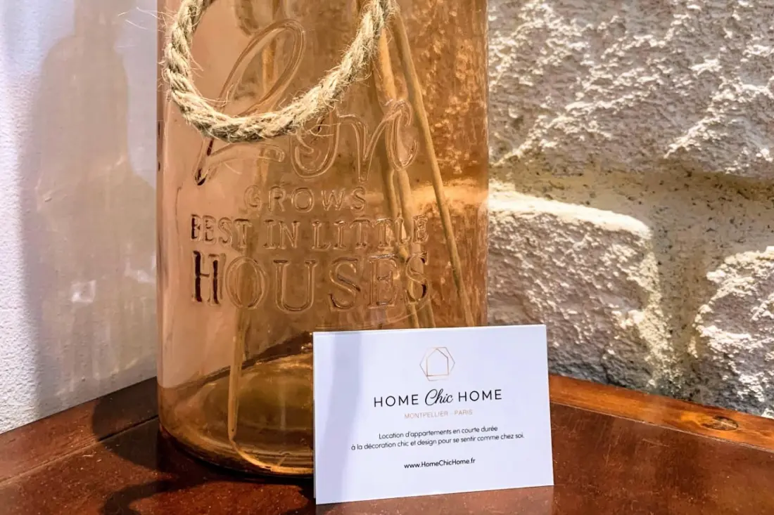 Home Chic Home - A Bazille Terrace