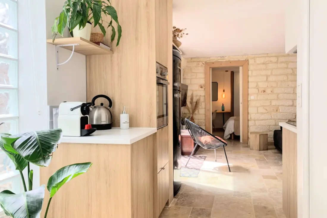 Home Chic Home - A Bazille Terrace