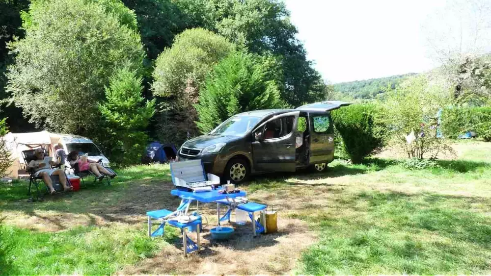 Campingplads LA ROMIGUIERE Hanging