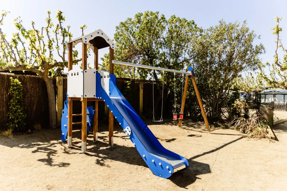 Camping Miramar3 Estrellas★★★