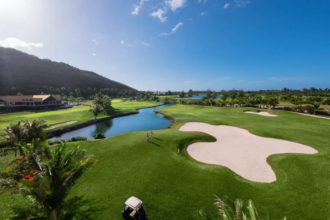 Fare Vainina - Magán strand - Golf