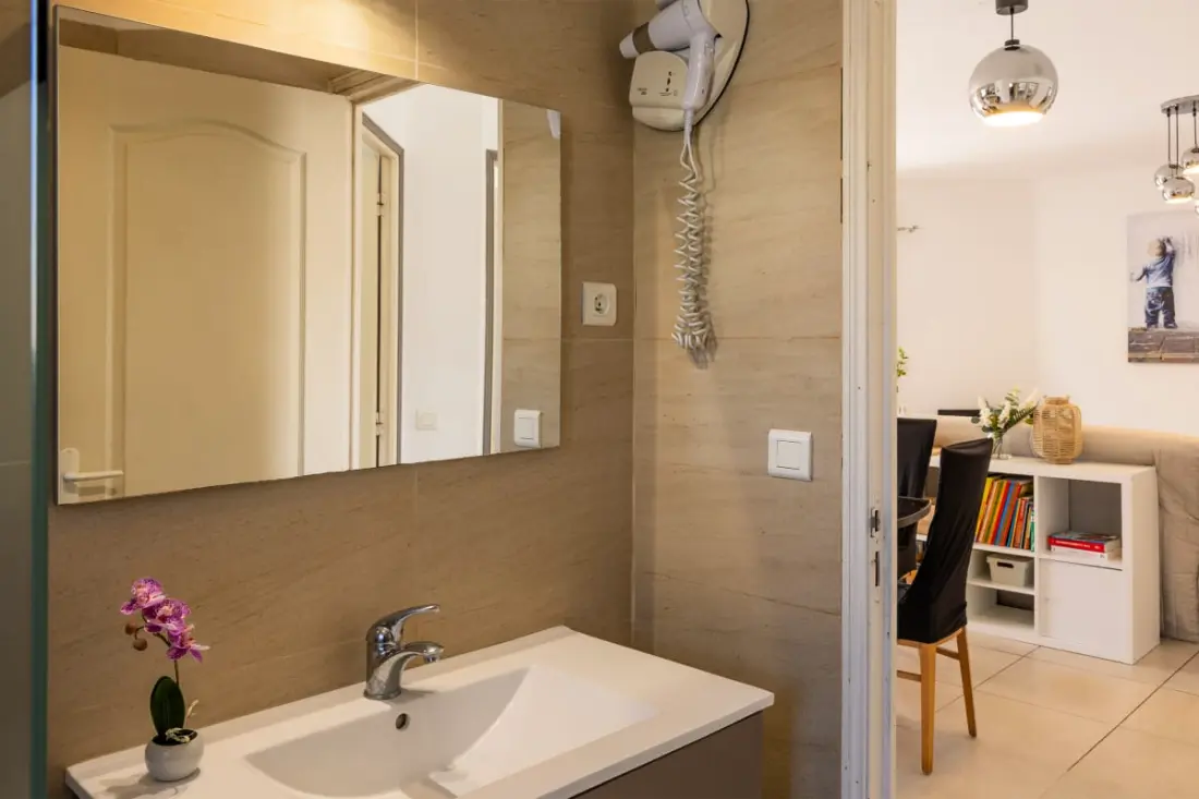 Casa Jasmin - Üdülőház a tenger és a kert között Moriani Beachben