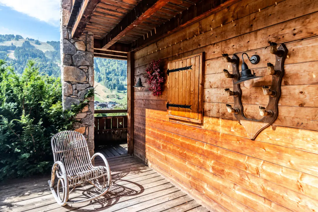Chalet Ace of Hearts