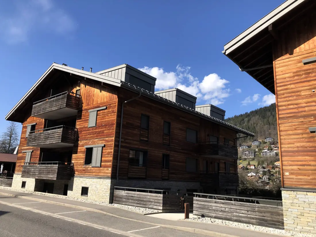 A Chalets De Joux Plane