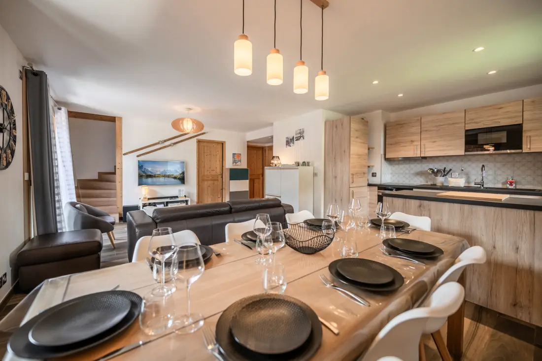 A Chalets De Joux Plane