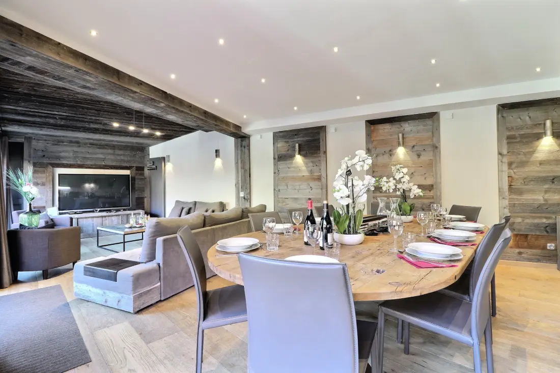 Altachic Residence