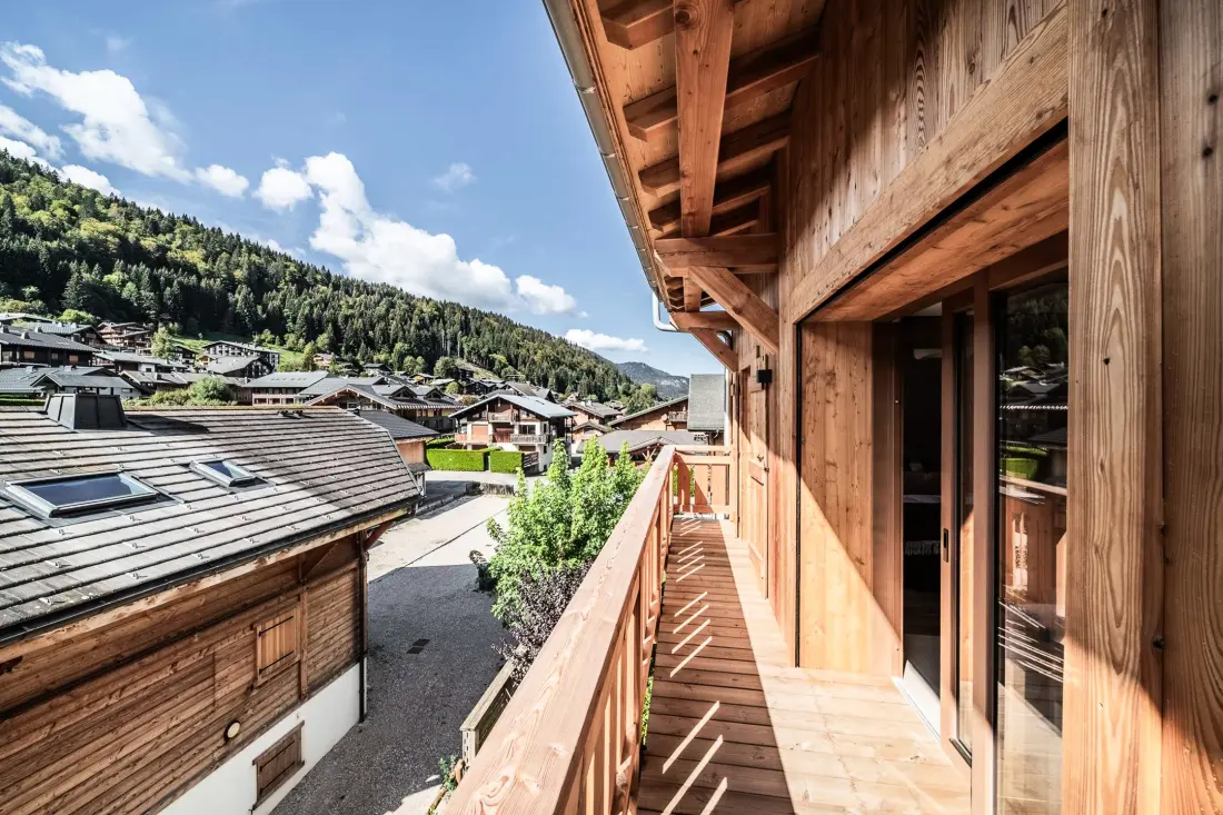 Arkos Residence