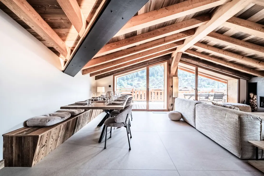 Arkos Residence