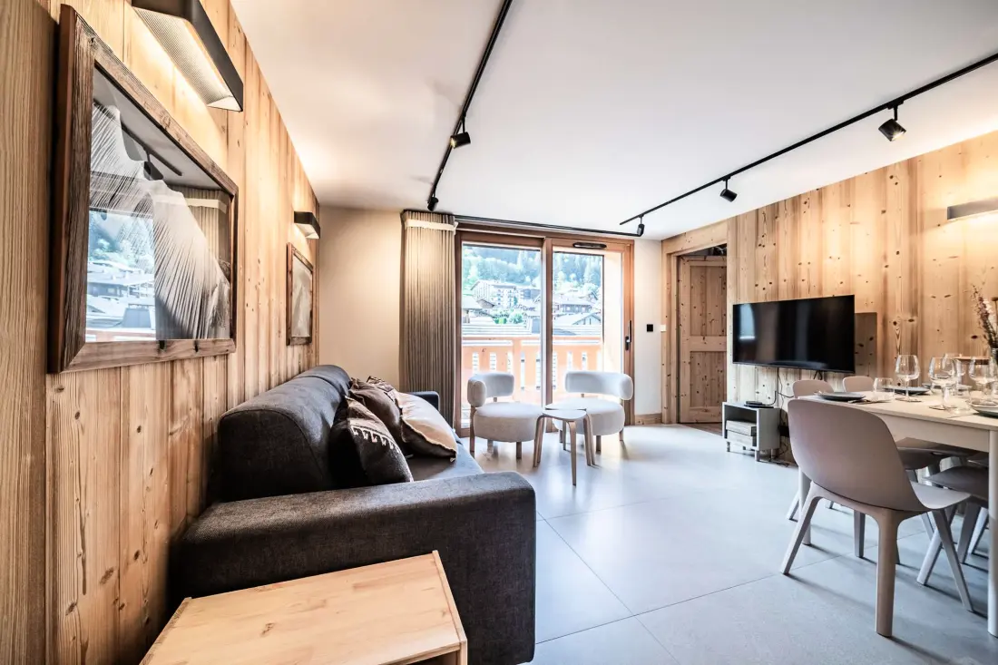 Arkos Residence