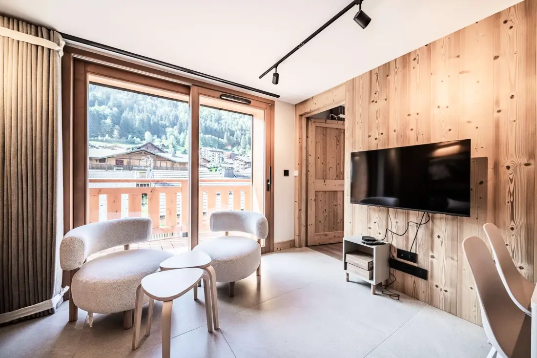 Arkos Residence