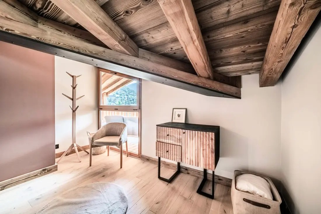 Arkos Residence
