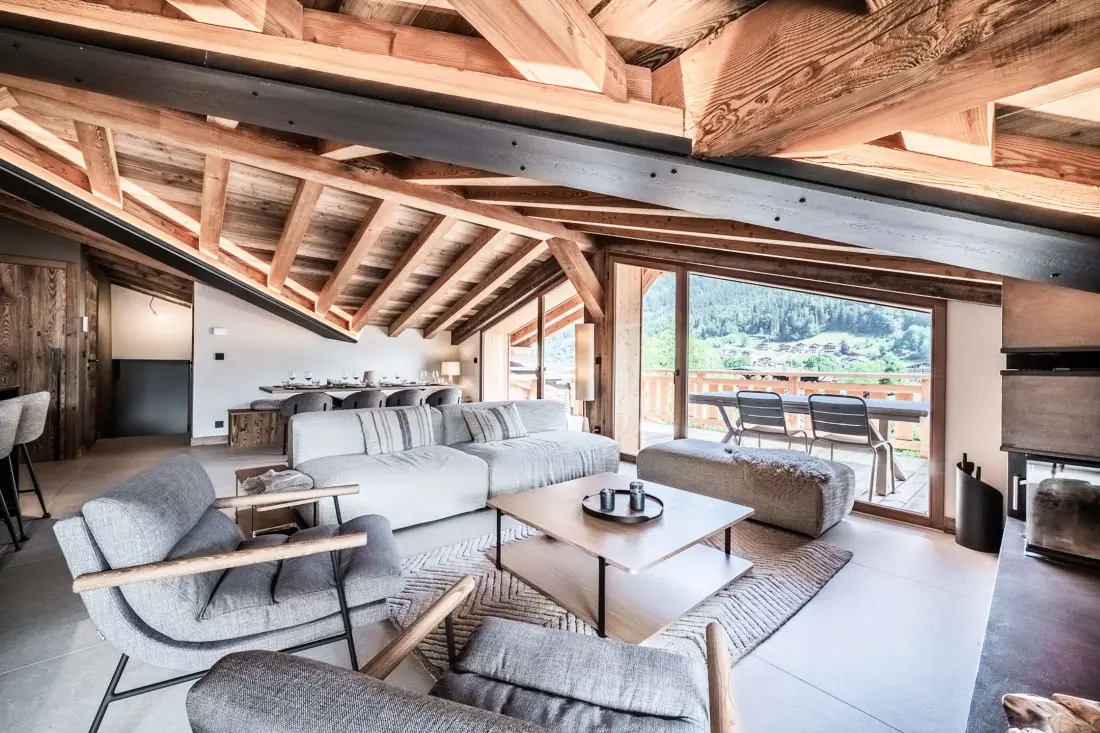 Arkos Residence
