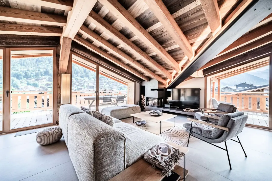 Arkos Residence