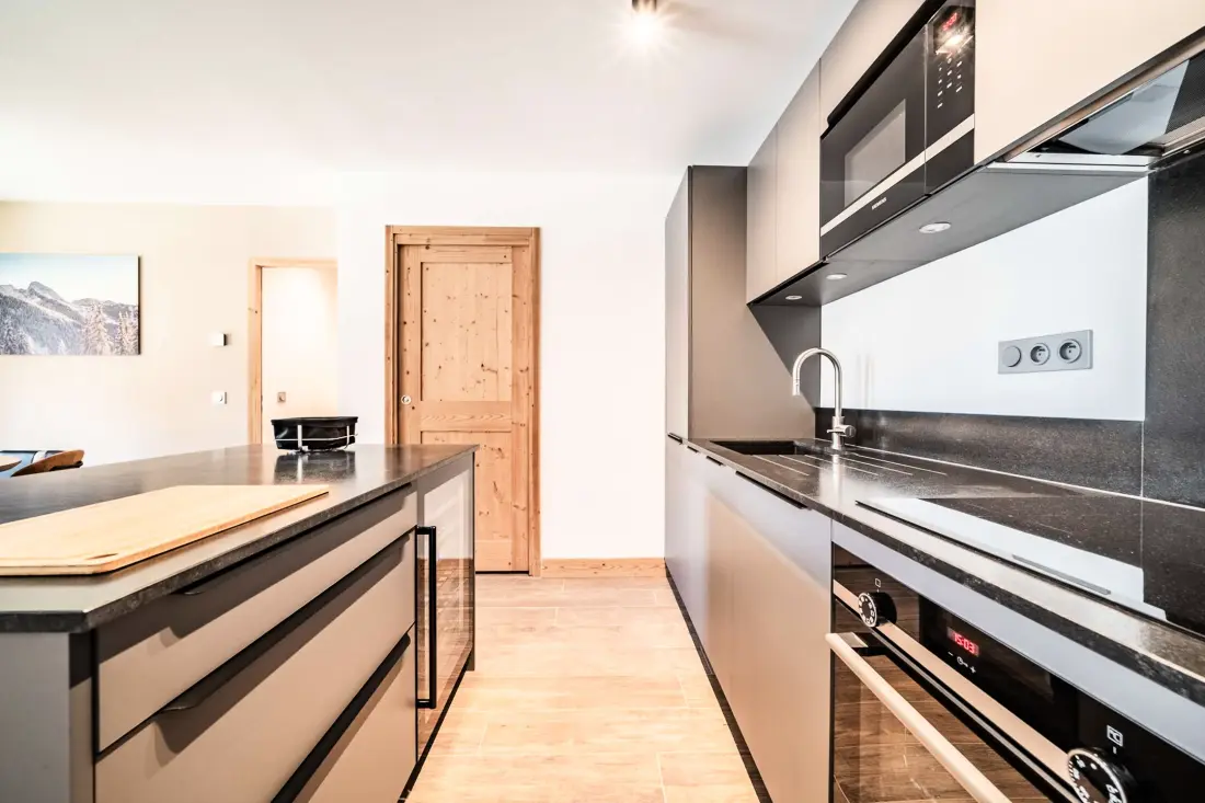 Elan Residence