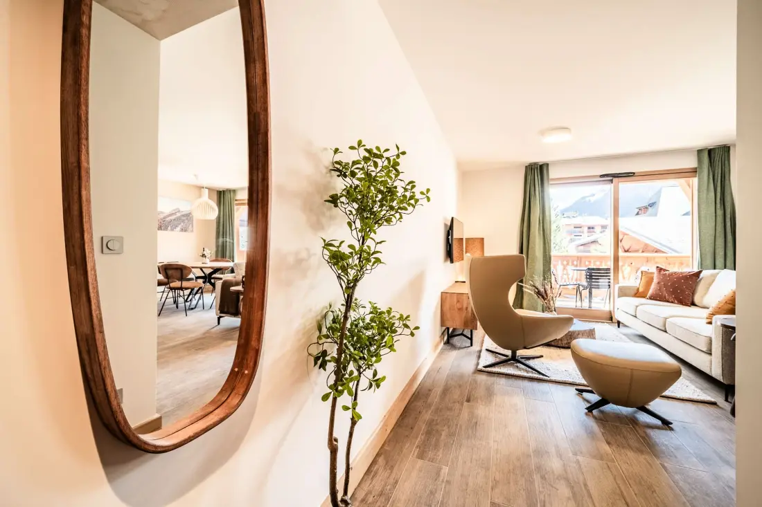 Elan Residence