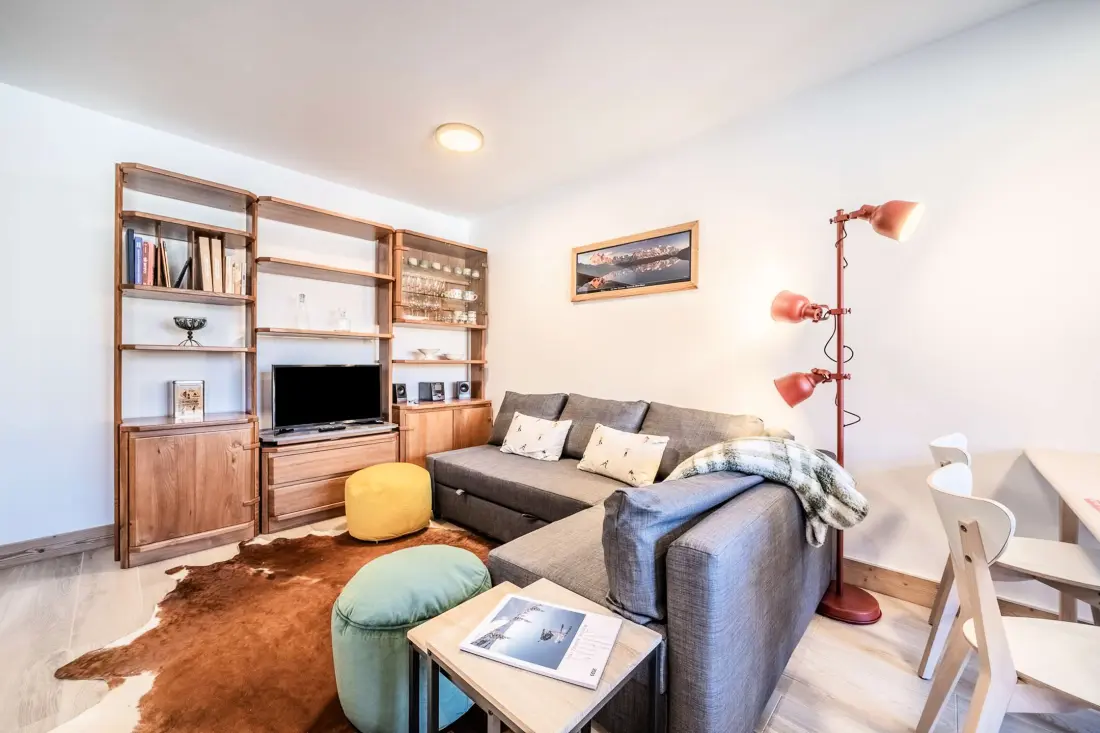 Elan Residence