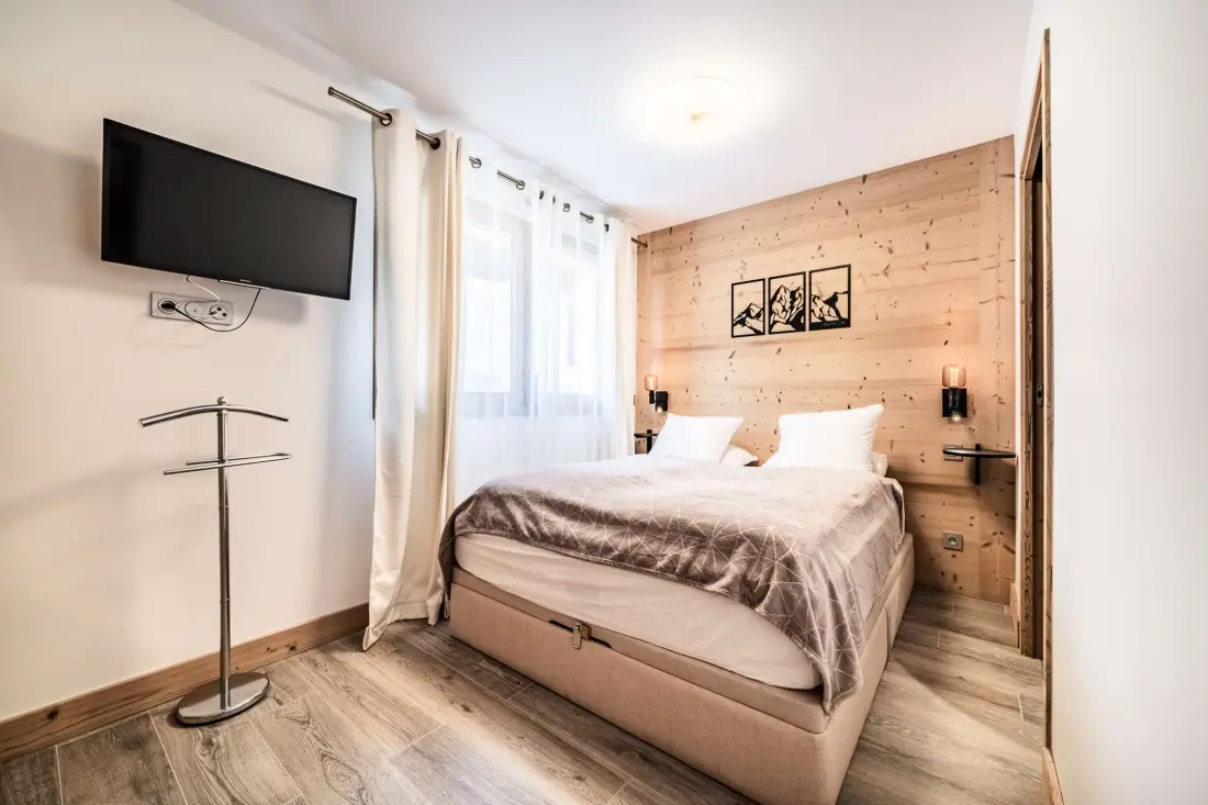 Elan Residence
