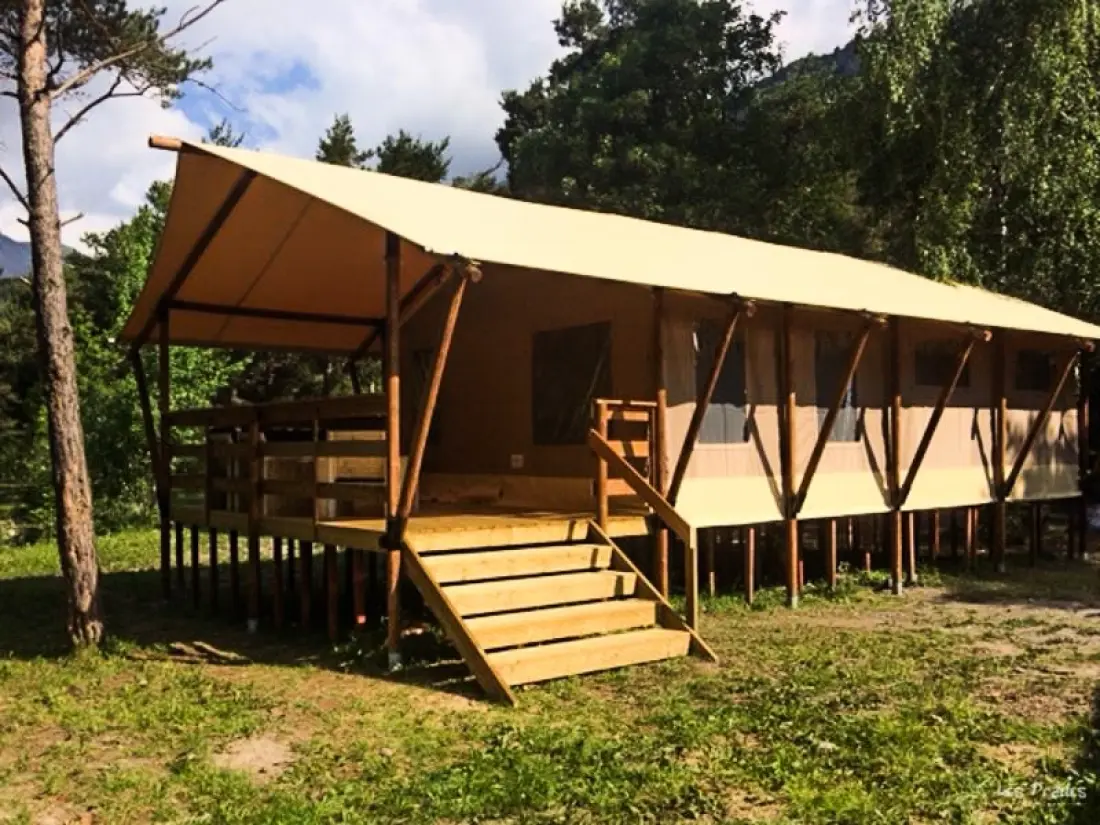 Camping LES PRADES 4 étoiles★★★★