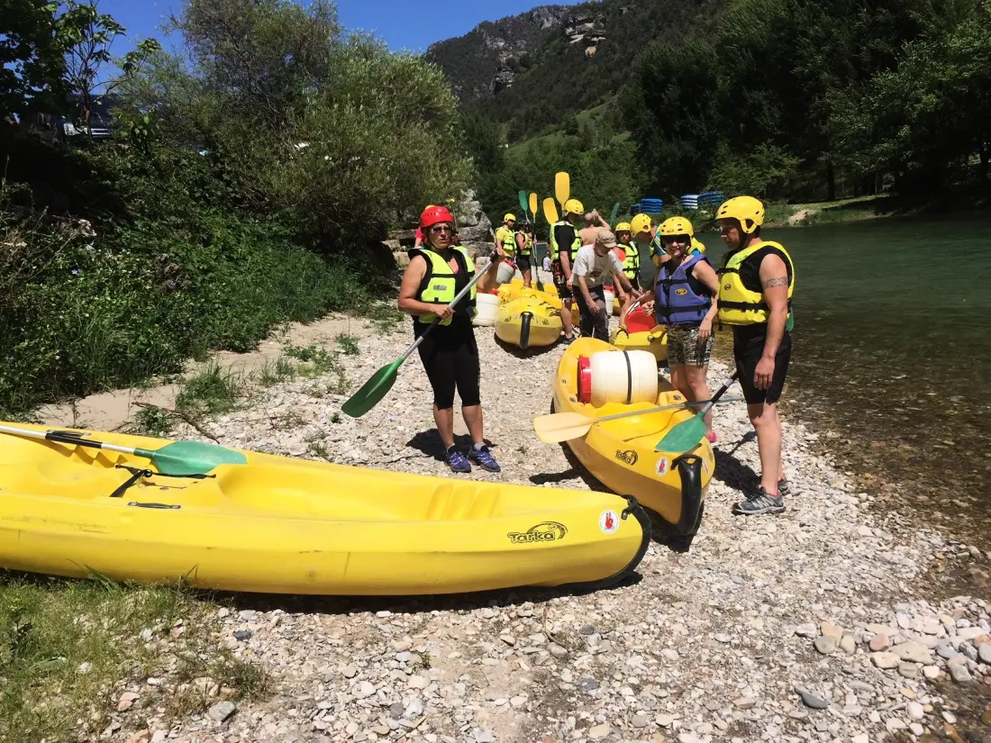 Camping LES PRADES 4 étoiles★★★★