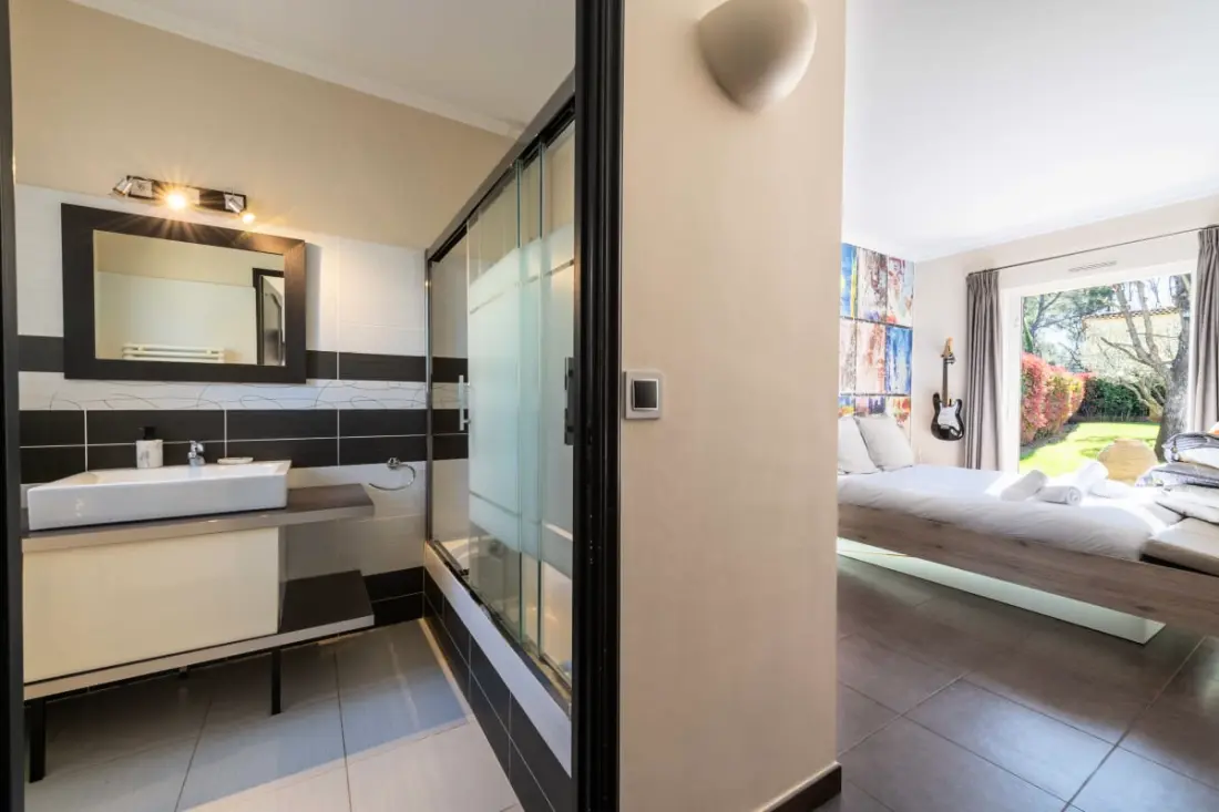 Residence Villa 205m2 Piscine Chauffée – közel Cannes
