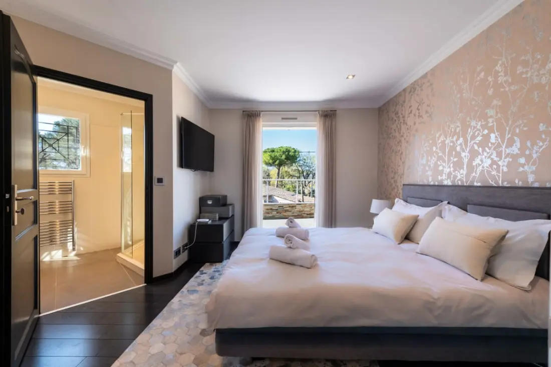 Residence Villa 205m2 Piscine Chauffée – közel Cannes