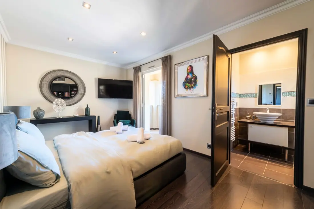 Residence Villa 205m2 Piscine Chauffée – közel Cannes