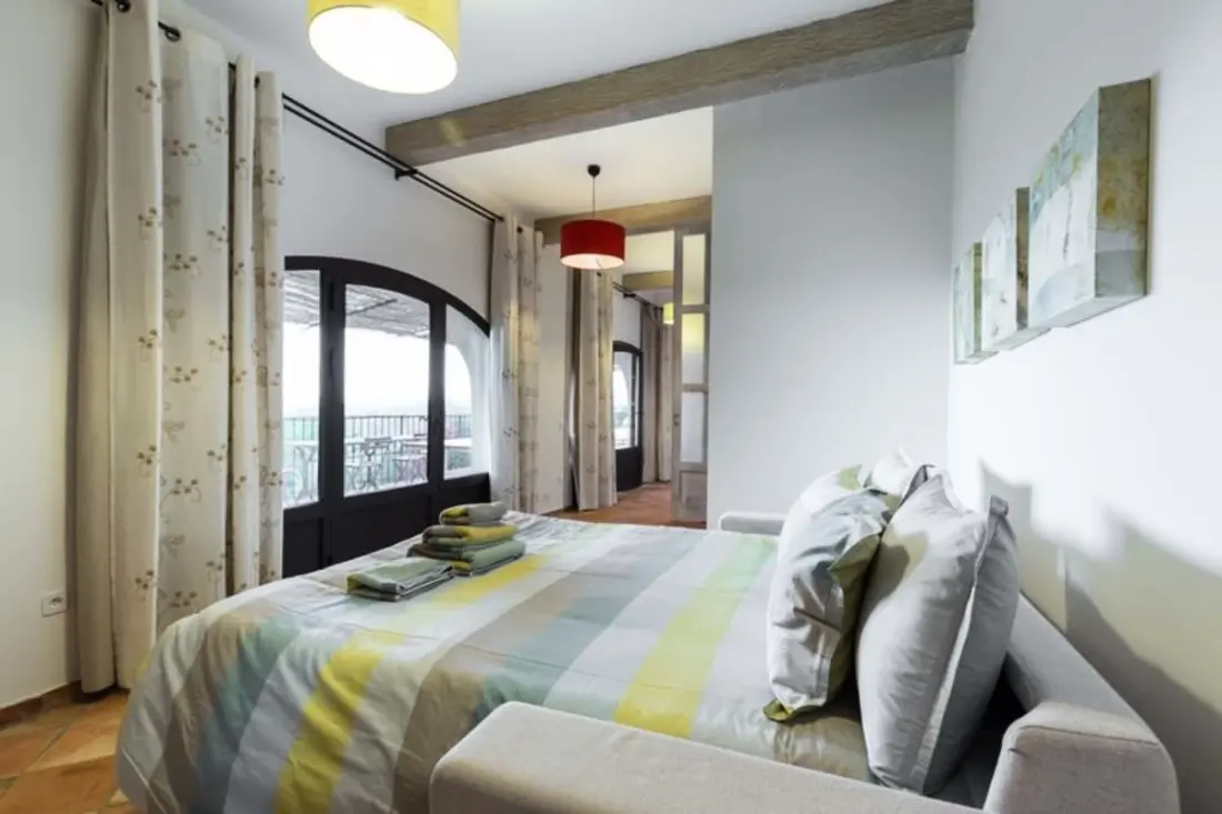 Villa De Luxe 18 Pers fűtött medence közelében Cannes