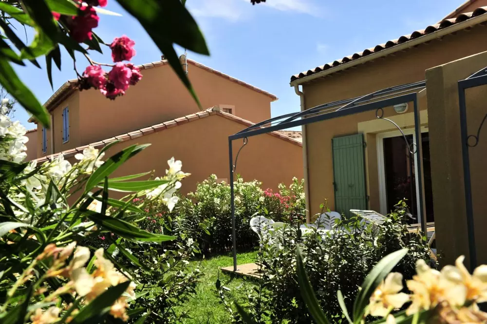 Rezydencja Goélia Le Mas Des Arènes3 Gwiazdy★★★